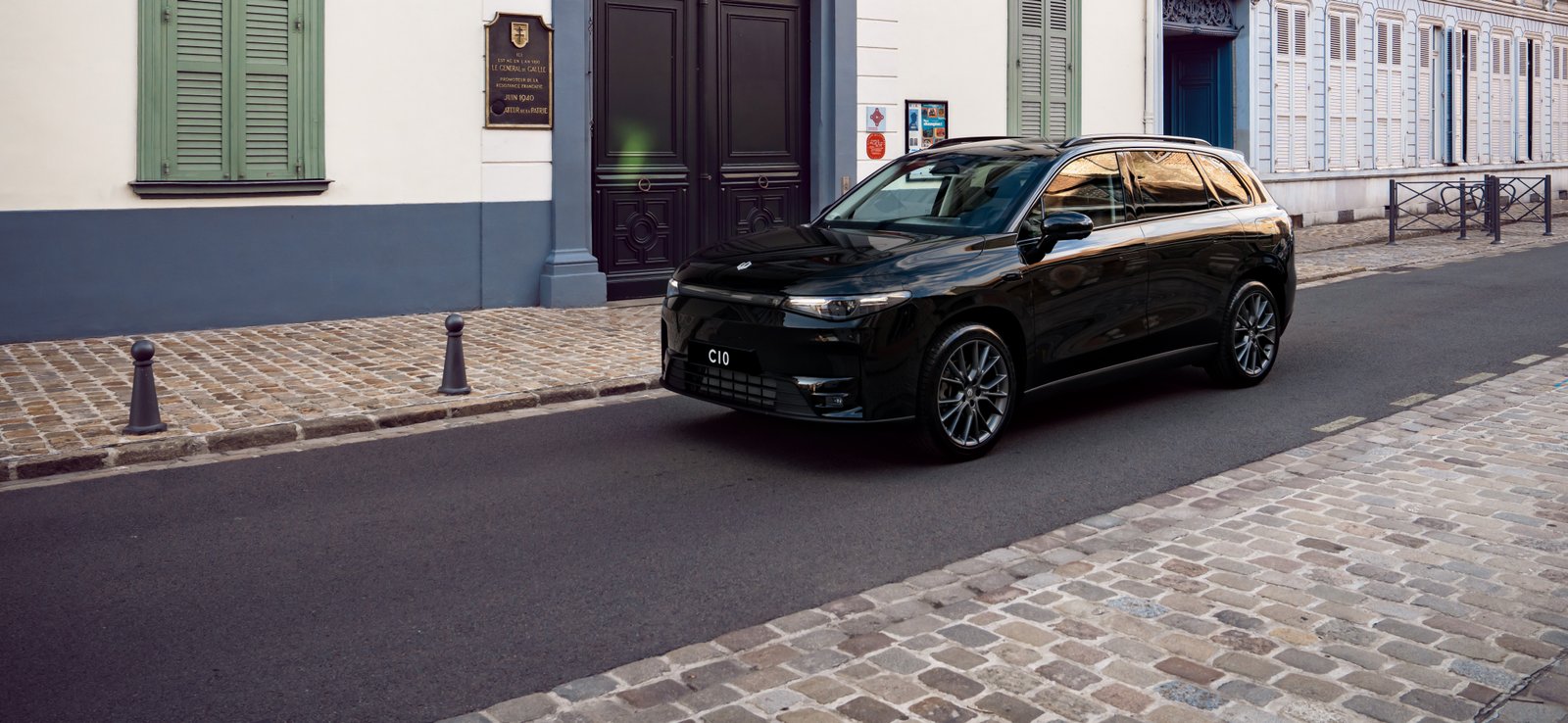 Technology in Every Detail